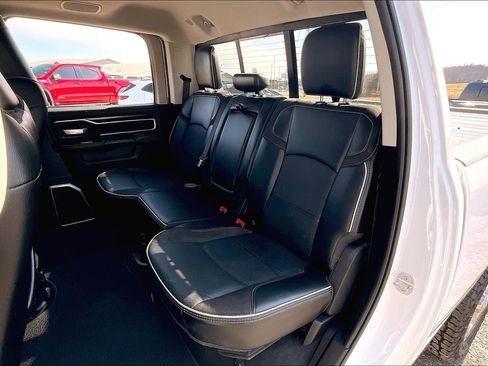 Used 2024 RAM 2500 Laramie AWD/4WD image 26