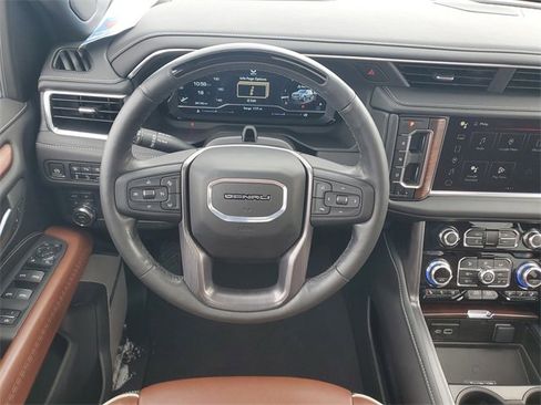 Certified 2024 GMC Yukon Denali Ultimate image 14