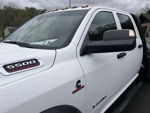 Used 2022 RAM 5500 Tradesman AWD/4WD image 7
