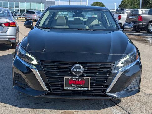 Used 2023 Nissan Altima 2.5 SL FWD image 6