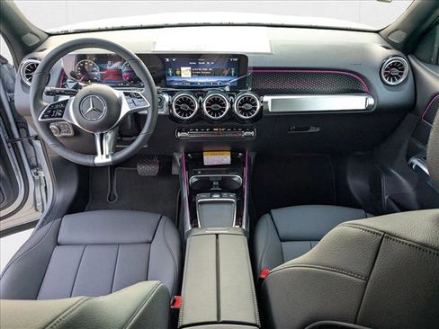 New 2026 Mercedes-Benz GLB 250 image 13