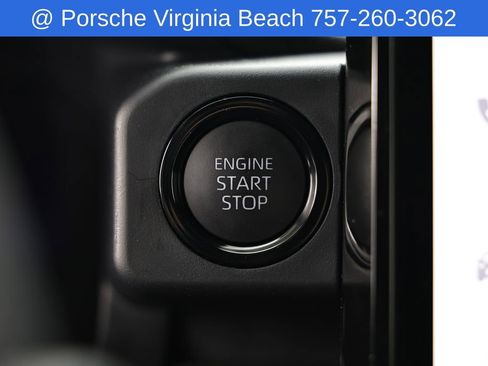 Used 2025 Toyota Tacoma Limited AWD/4WD image 37