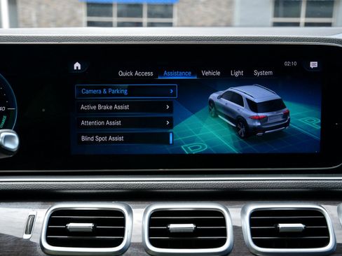 Used 2020 Mercedes-Benz GLE 350 image 23