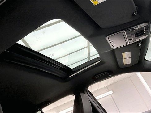 Used 2020 Honda Ridgeline Black Edition image 13