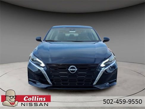 Used 2025 Nissan Altima 2.5 SV image 15