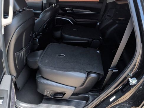Used 2021 Kia Telluride EX w/ EX Premium Package FWD image 38