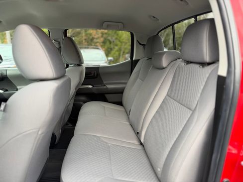 Certified 2023 Toyota Tacoma SR5 image 7