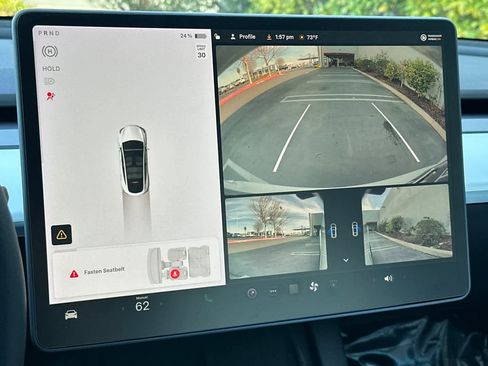 Used 2021 Tesla Model Y Long Range image 22