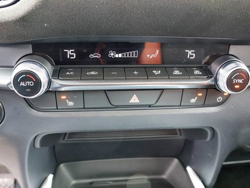 Used 2025 MAZDA CX-30 Carbon image 26