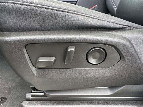 Certified 2023 Chevrolet Tahoe LT w/ Luxury Package image 24