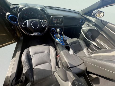 Used 2017 Chevrolet Camaro LT w/ RS Package RWD image 15