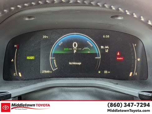 Certified 2025 Toyota Camry LE image 21