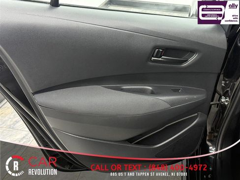 Used 2023 Toyota Corolla LE FWD image 32