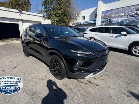 Used 2023 Chevrolet Blazer LT w/ Convenience Package FWD image 7