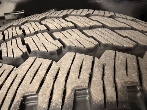 Used 2025 Ford F350 XLT w/ Black Appearance Package image 15