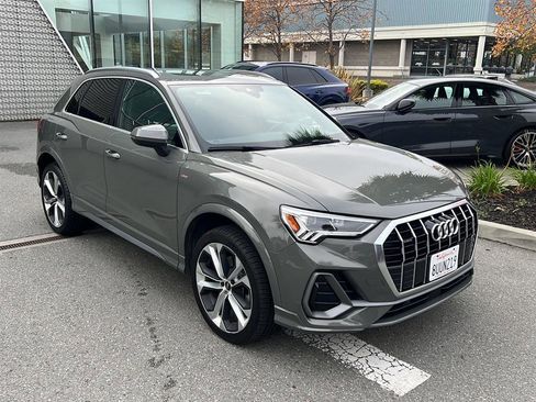 Certified 2021 Audi Q3 2.0T Premium Plus w/ Premium Plus Package image 4