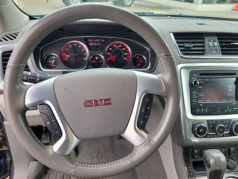 Used 2014 GMC Acadia SLT w/ Technology Package image 24