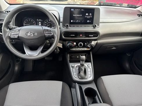 Used 2023 Hyundai Kona SE image 22