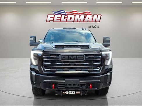 Used 2024 GMC Sierra 2500 AT4 w/ AT4 Premium Plus Package AWD/4WD image 9