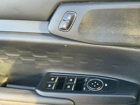 Used 2024 Ford Ranger XL image 22