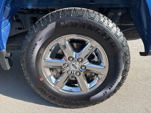 Used 2025 Ford F150 XLT w/ Equipment Group 301A Standard AWD/4WD image 26