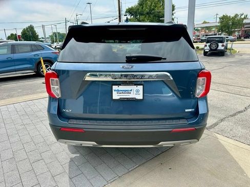 Used 2020 Ford Explorer XLT w/ Equipment Group 202A AWD/4WD image 6