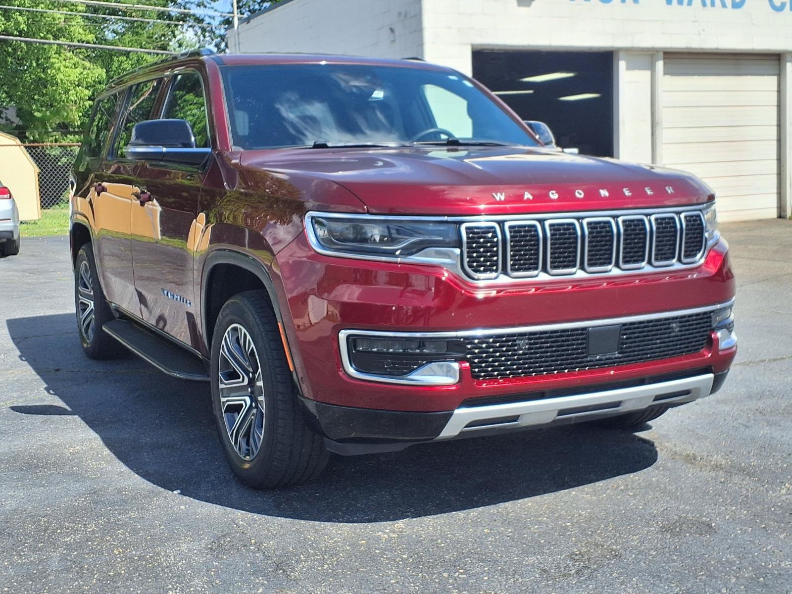 Used 2024 Jeep Wagoneer Series II AWD/4WD image 33
