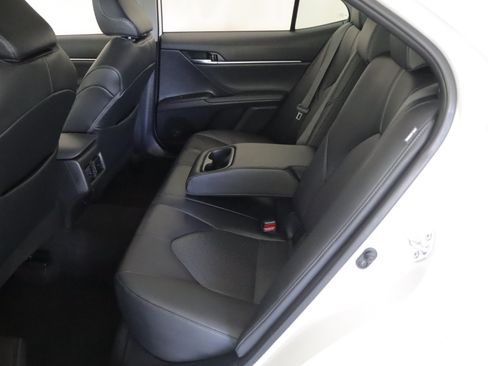 Used 2024 Toyota Camry XLE w/ Cold Weather Package AWD/4WD image 9