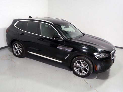 Used 2024 BMW X3 sDrive30i w/ Convenience Package RWD image 12