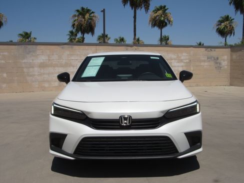 Certified 2024 Honda Civic Sport image 3