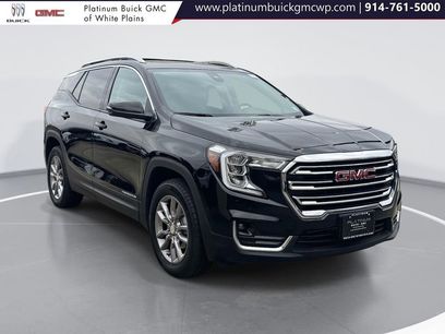 Used 2024 GMC Terrain SLT