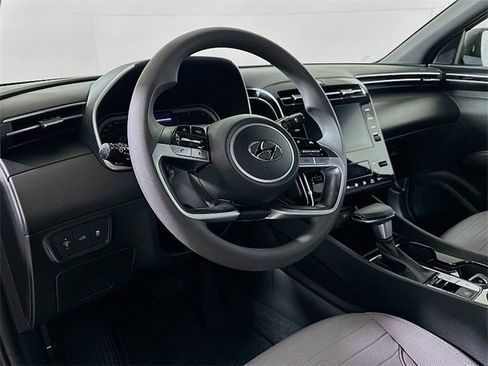 Used 2024 Hyundai Santa Cruz SEL image 9