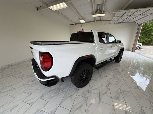 New 2026 GMC Canyon Elevation RWD image 8