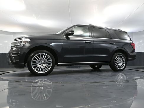 Used 2024 Ford Expedition Limited image 62