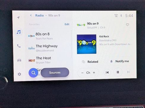 Certified 2025 Toyota Tacoma SR5 image 14