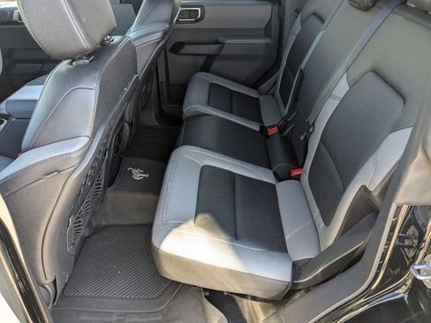 Used 2023 Ford Bronco Big Bend image 19