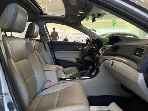 Used 2018 Acura ILX FWD image 14