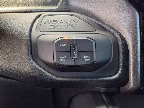 New 2026 RAM 2500 Laramie w/ Night Edition AWD/4WD image 13