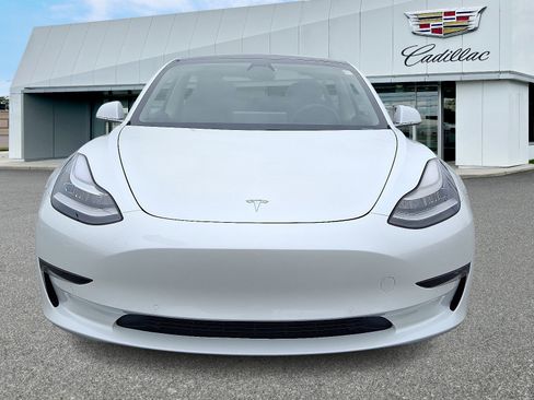 Used 2019 Tesla Model 3 Performance image 2
