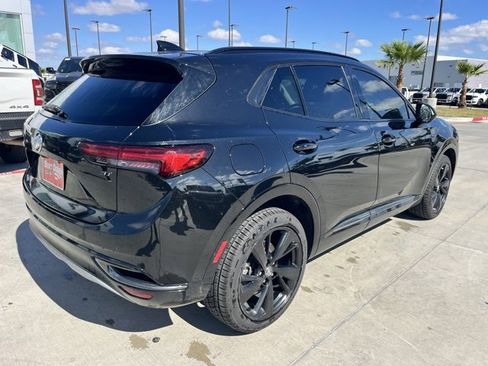 Used 2022 Buick Envision Essence w/ Technology Package I image 5