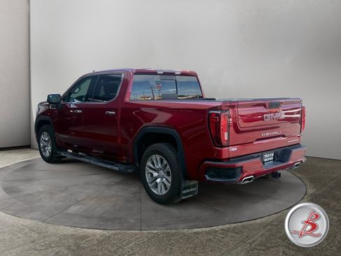 Used 2021 GMC Sierra 1500 Denali w/ Driver Alert Package II AWD/4WD image 5