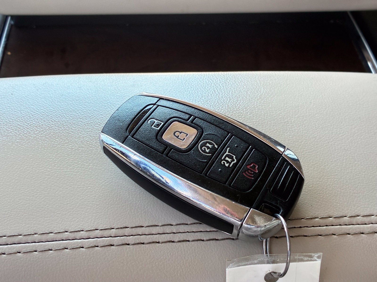 Used 2019 Lincoln Navigator L Reserve w/ Cargo Package AWD/4WD image 28
