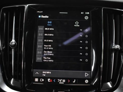 Used 2025 Volvo S60 B5 Core image 43