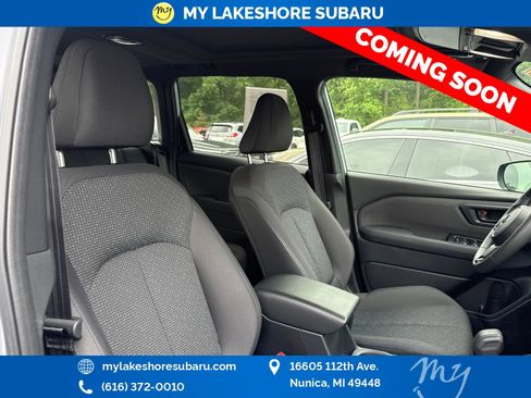 Used 2025 Subaru Forester Premium AWD/4WD image 12