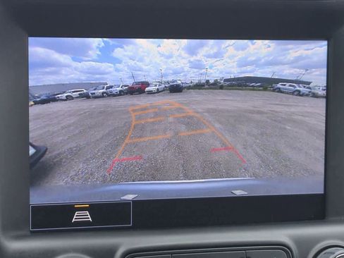 Used 2022 GMC Terrain SLT w/ Infotainment Package II AWD/4WD image 30