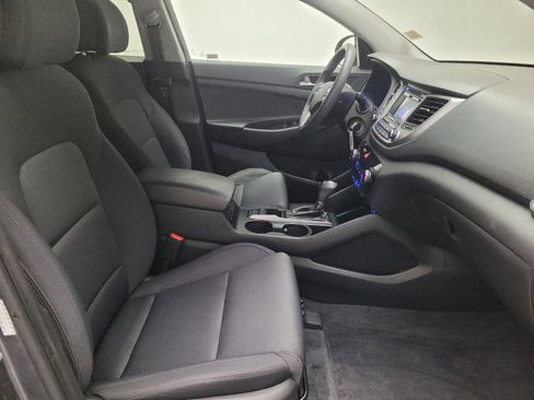 Used 2017 Hyundai Tucson SE image 21