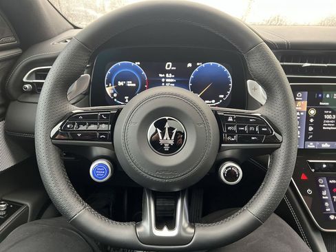 New 2025 Maserati Grecale Modena image 14
