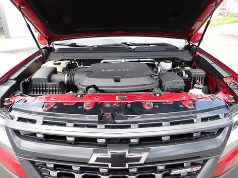 Used 2020 Chevrolet Colorado ZR2 image 12