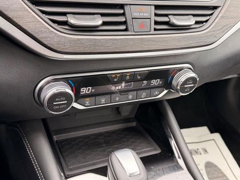 Used 2023 Nissan Altima 2.5 SL image 21