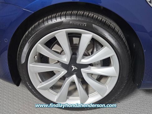 Used 2019 Tesla Model 3 Standard Range Plus RWD image 9